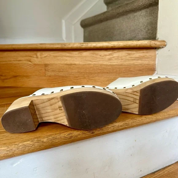 Steve Madden Brooklyn 1 Studded Clogs - Picture 6 of 7